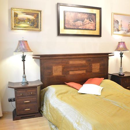 Classic Flat At Basilica Διαμέρισμα Βουδαπέστη Εξωτερικό φωτογραφία