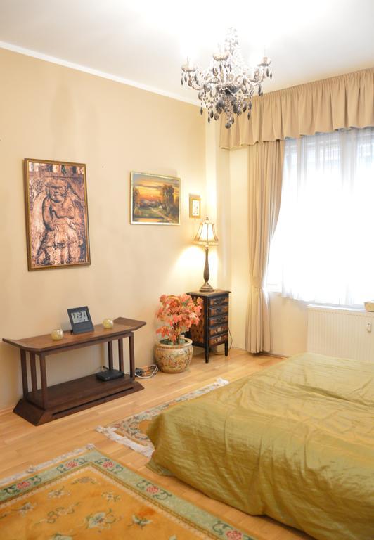 Classic Flat At Basilica Διαμέρισμα Βουδαπέστη Εξωτερικό φωτογραφία