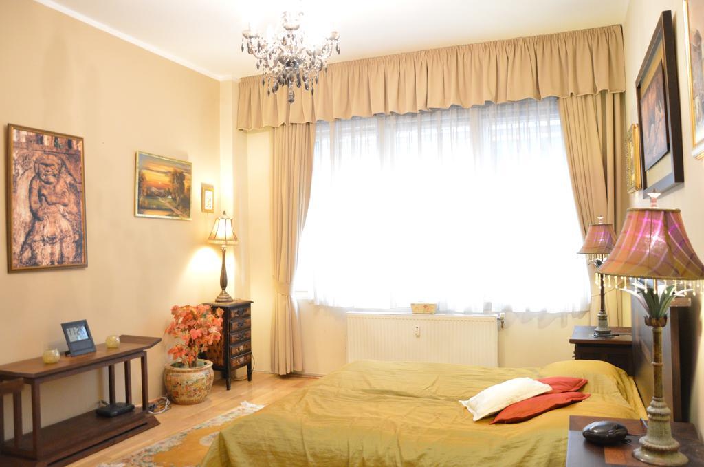 Classic Flat At Basilica Διαμέρισμα Βουδαπέστη Εξωτερικό φωτογραφία