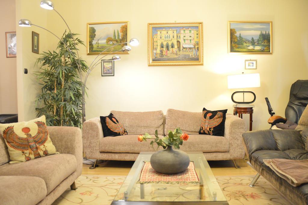 Classic Flat At Basilica Διαμέρισμα Βουδαπέστη Εξωτερικό φωτογραφία