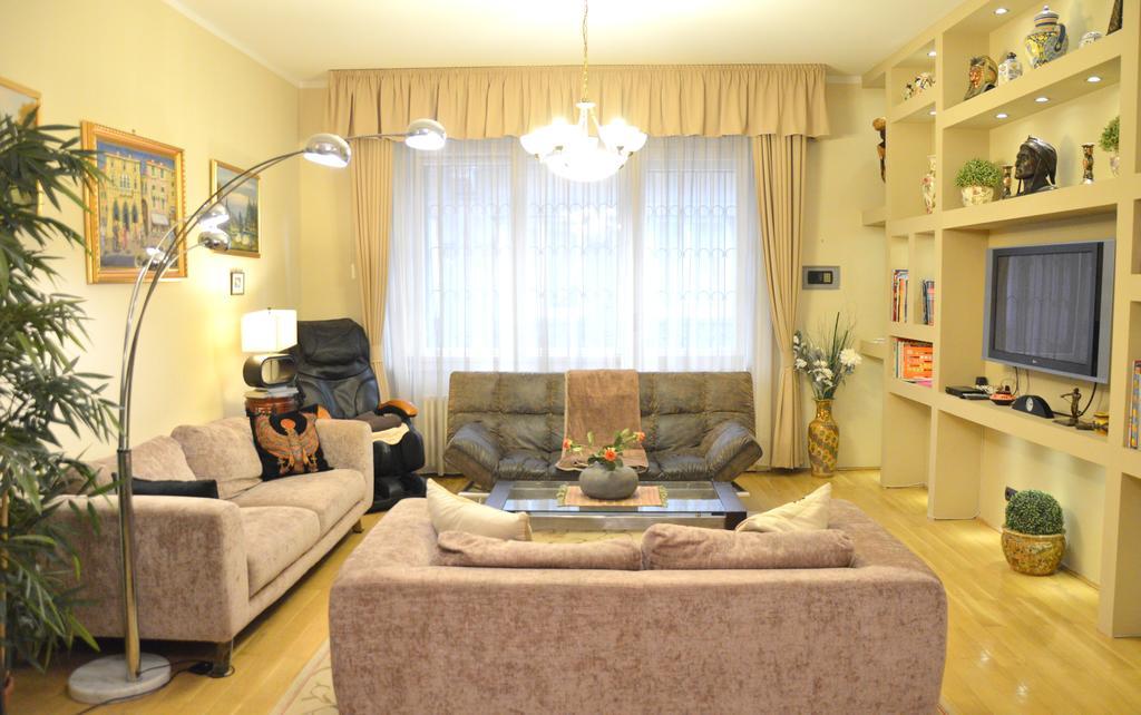 Classic Flat At Basilica Διαμέρισμα Βουδαπέστη Εξωτερικό φωτογραφία