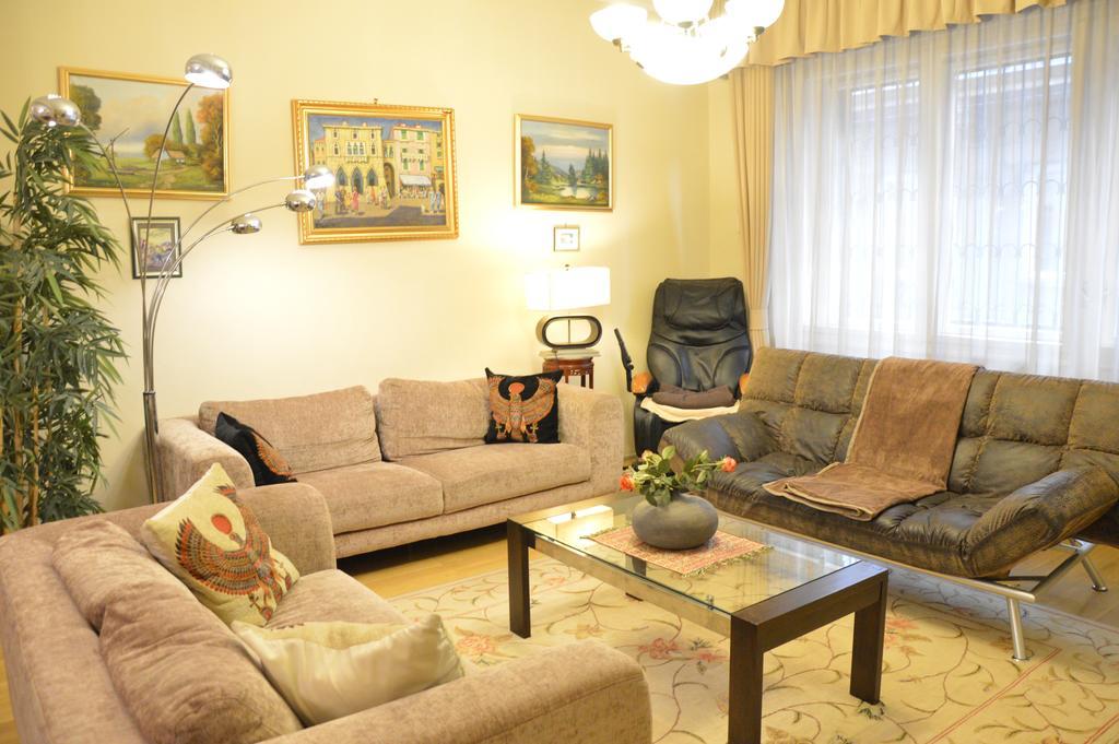 Classic Flat At Basilica Διαμέρισμα Βουδαπέστη Εξωτερικό φωτογραφία